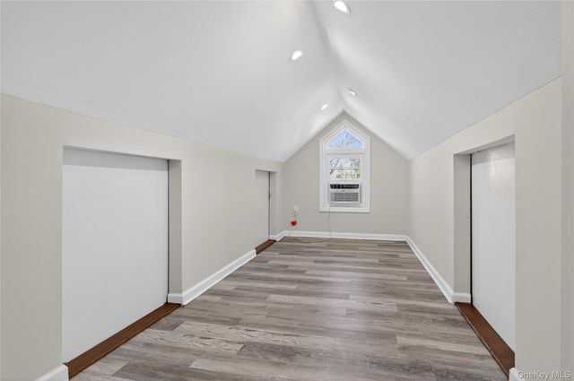 108 La Rue Drive, Huntington, NY 11743