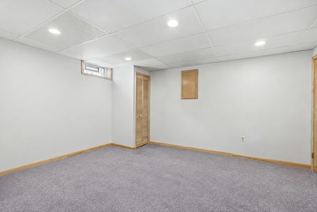 29369 Hampton Court, New Hudson, MI 48165