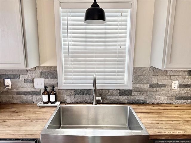 119 Norris Court, Raeford, NC 28376