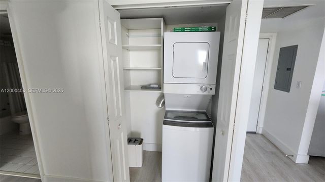 3000 Coral Way 713, Miami, FL 33145