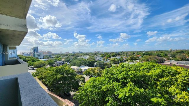 3000 Coral Way 713, Miami, FL 33145