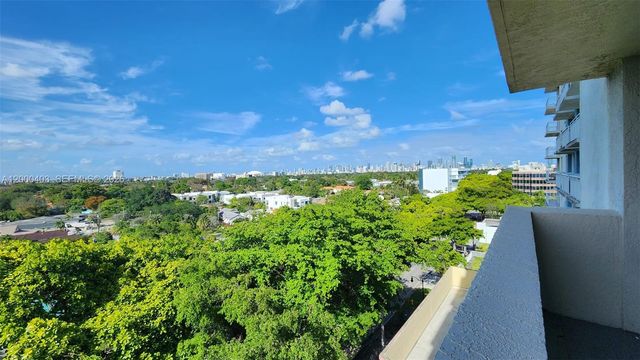 3000 Coral Way 713, Miami, FL 33145