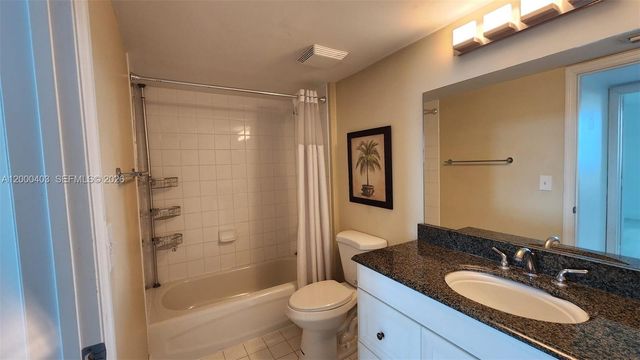 3000 Coral Way 713, Miami, FL 33145