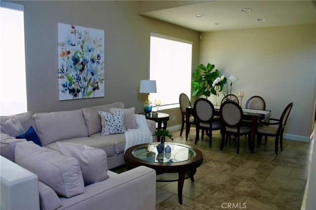 27 Tradition, Rancho Santa Margarita, CA 92688