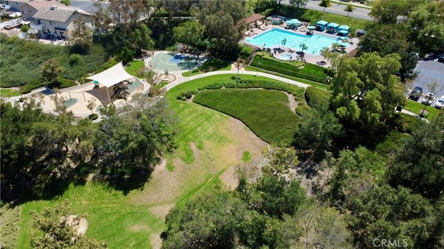 27 Tradition, Rancho Santa Margarita, CA 92688