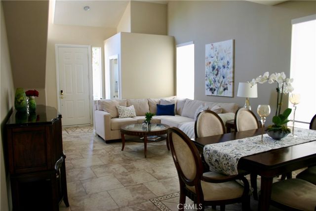 27 Tradition, Rancho Santa Margarita, CA 92688