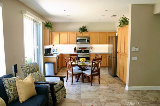 27 Tradition, Rancho Santa Margarita, CA 92688
