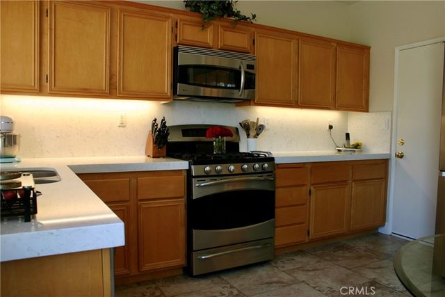 27 Tradition, Rancho Santa Margarita, CA 92688