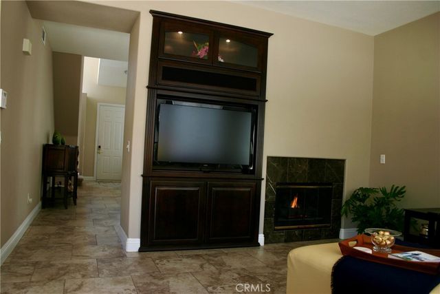 27 Tradition, Rancho Santa Margarita, CA 92688