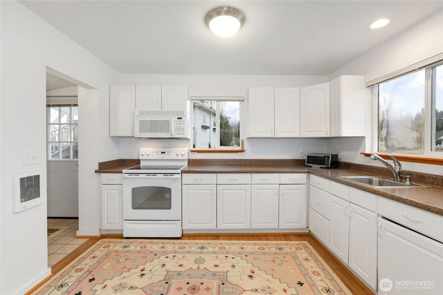 3509 Harborview Drive, Gig Harbor, WA 98332