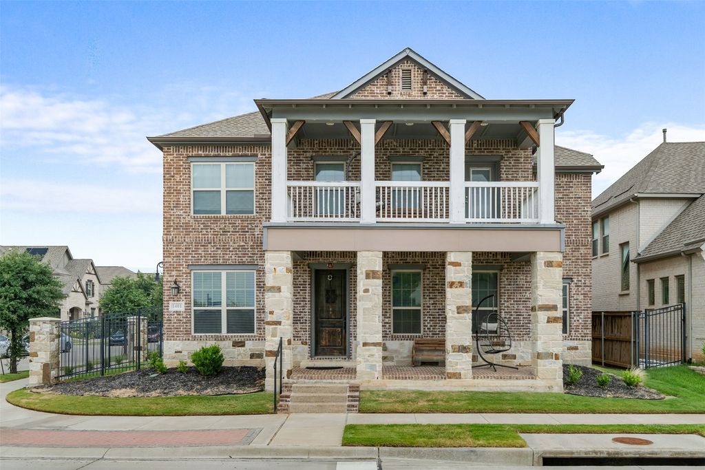 1401 Birds Fort Trail, Arlington, TX 76005