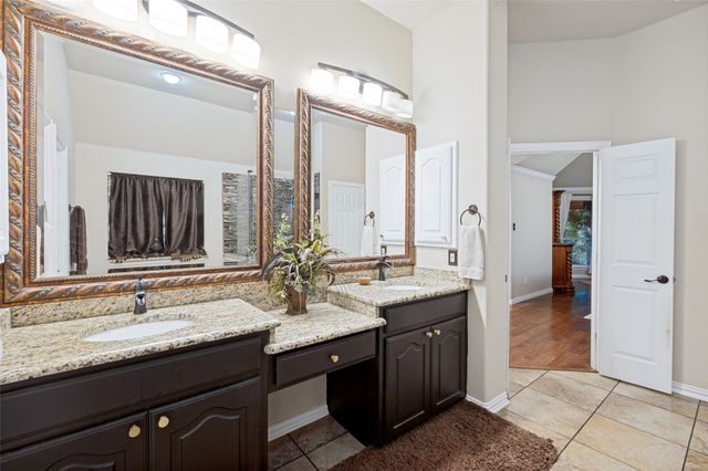 730 Peninsula Bend, Shady Shores, TX 76208