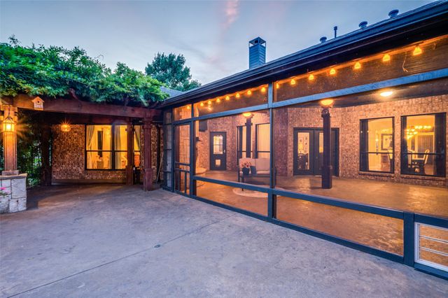 730 Peninsula Bend, Shady Shores, TX 76208