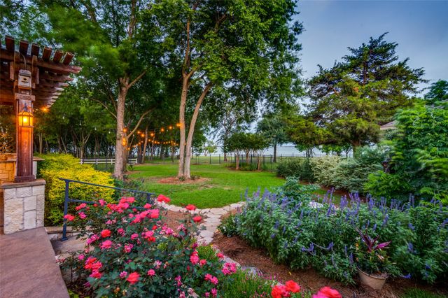 730 Peninsula Bend, Shady Shores, TX 76208