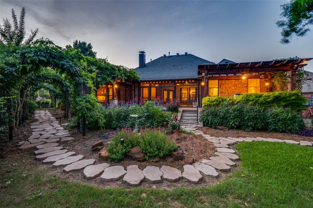 730 Peninsula Bend, Shady Shores, TX 76208