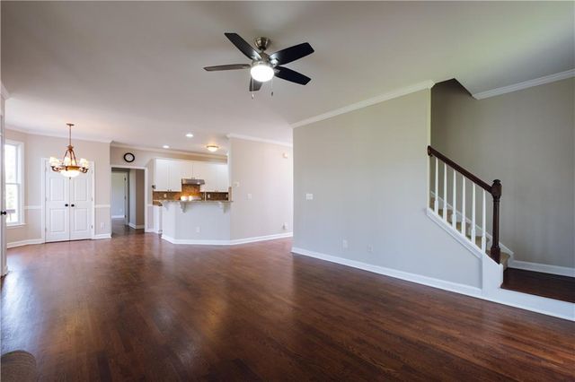 660 Dianthus Court NW, Acworth, GA 30102