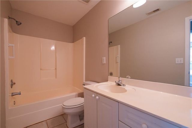 660 Dianthus Court NW, Acworth, GA 30102