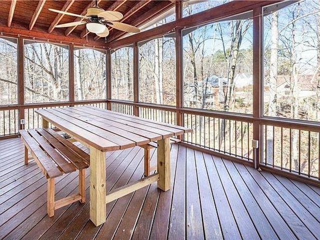 660 Dianthus Court NW, Acworth, GA 30102