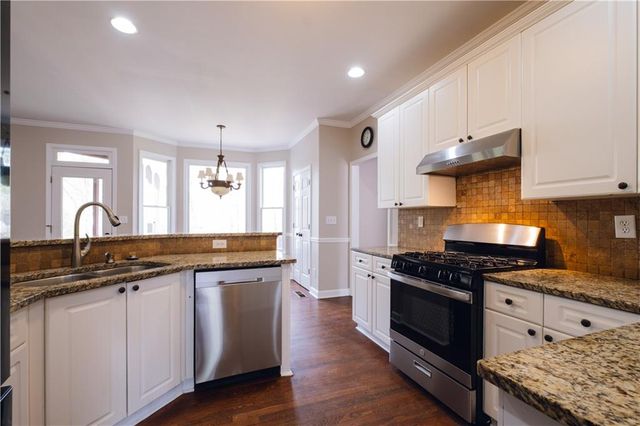 660 Dianthus Court NW, Acworth, GA 30102