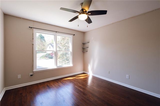 660 Dianthus Court NW, Acworth, GA 30102