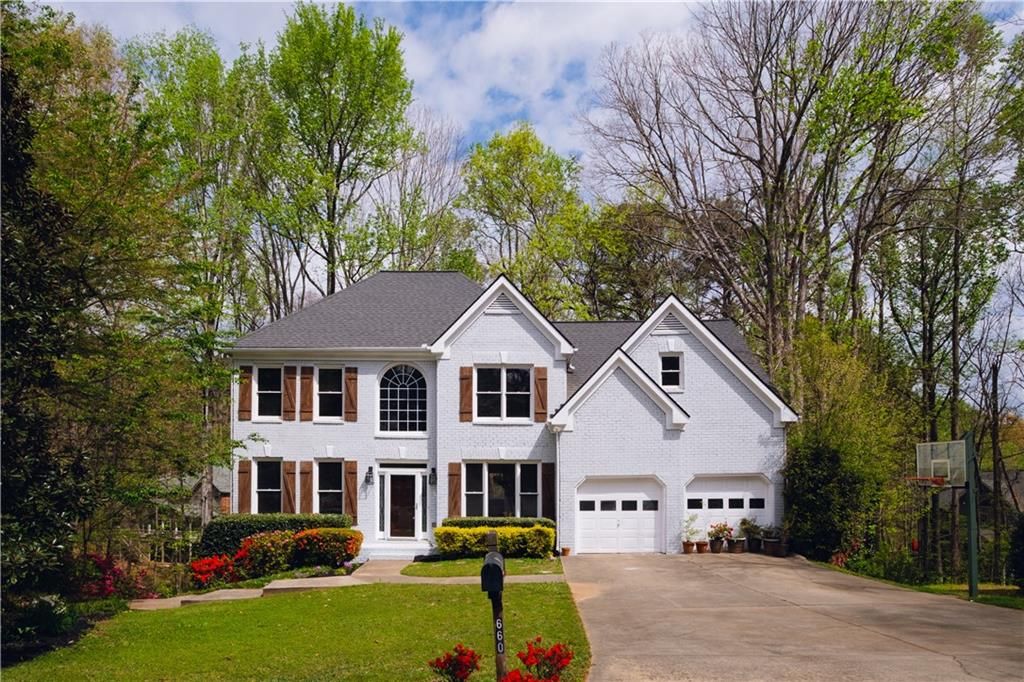 660 Dianthus Court NW, Acworth, GA 30102