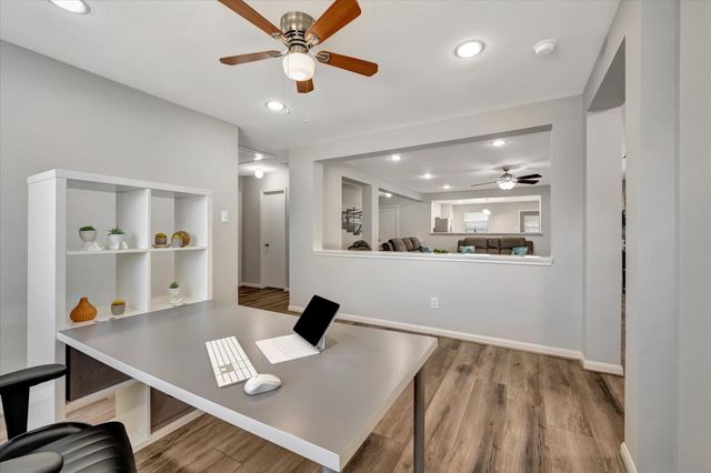 4802 Quiet Canyon Drive, Friendswood, TX 77546