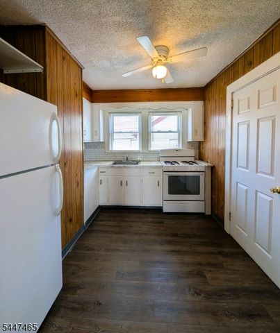 8 Witherspoon St, Nutley Twp., NJ 07110