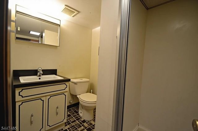8 Witherspoon St, Nutley Twp., NJ 07110