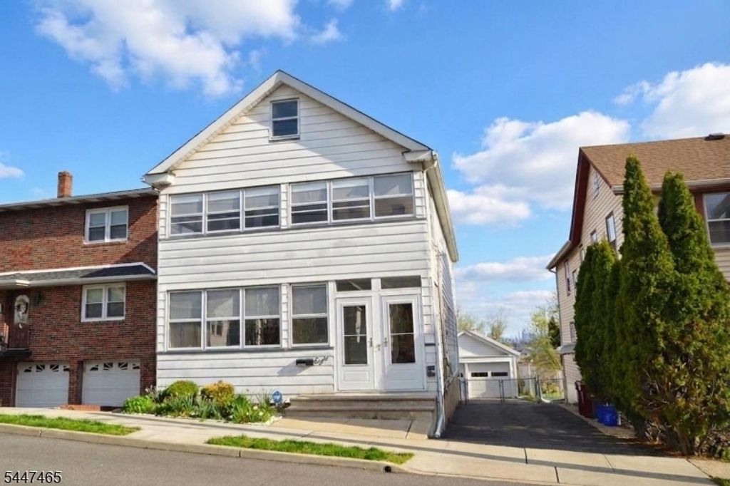 8 Witherspoon St, Nutley Twp., NJ 07110