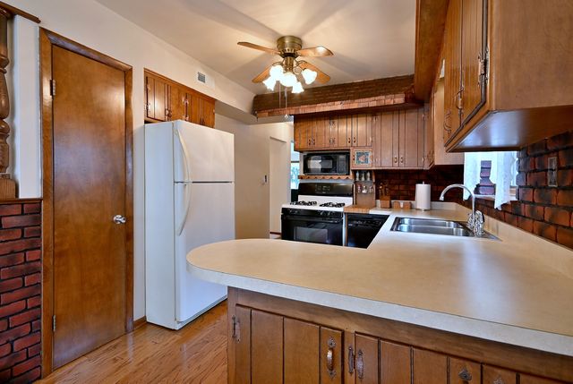 7728 W Gregory Street, Chicago, IL 60656