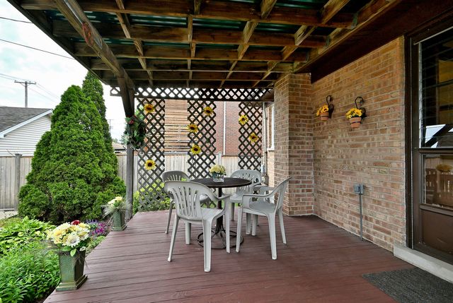 7728 W Gregory Street, Chicago, IL 60656