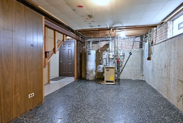 7728 W Gregory Street, Chicago, IL 60656