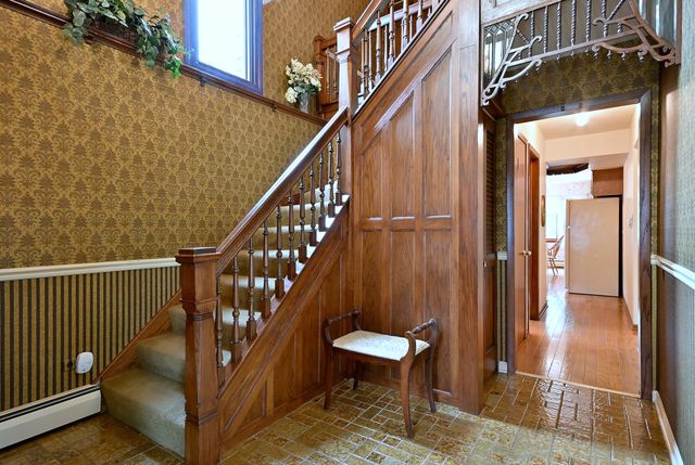 7728 W Gregory Street, Chicago, IL 60656