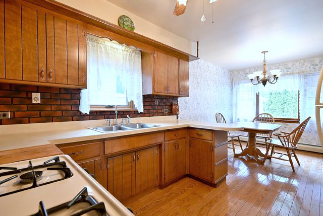 7728 W Gregory Street, Chicago, IL 60656
