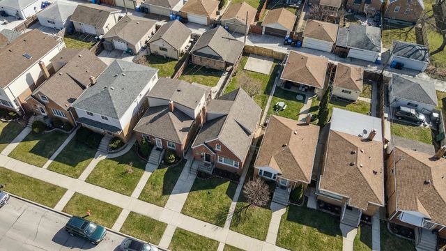 6849 S Keeler Avenue, Chicago, IL 60629