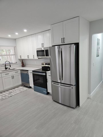 2010 NE 33rd Street, Lighthouse Point, FL 33064