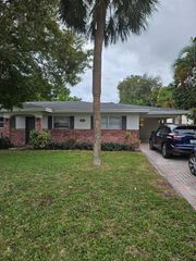 2010 NE 33rd Street, Lighthouse Point, FL 33064