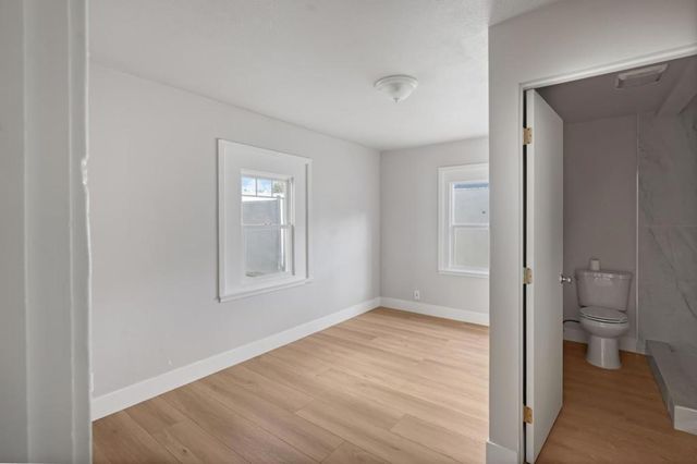 820 Jackson Street, Mountain View, CA 94043