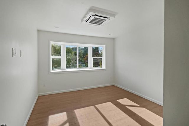 820 Jackson Street, Mountain View, CA 94043