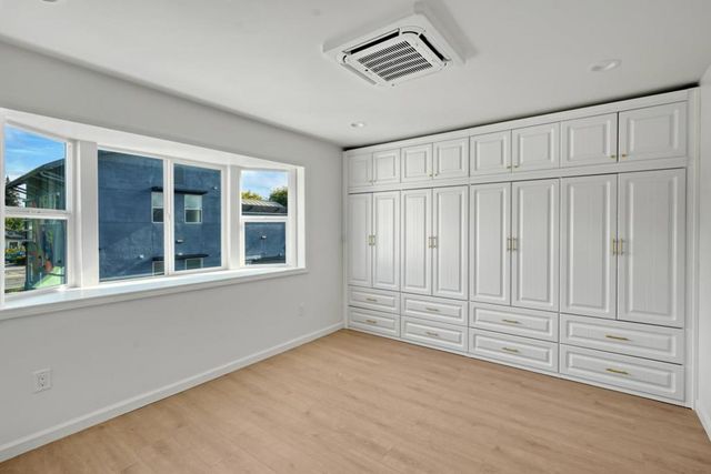 820 Jackson Street, Mountain View, CA 94043