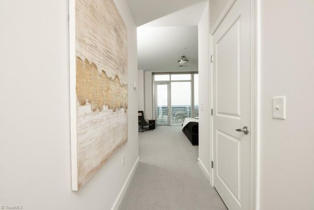 201 N Elm Street 1403, Greensboro, NC 27401