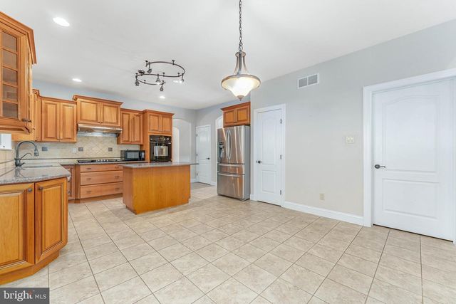 224 HEARN AVE, Berwyn, PA 19312