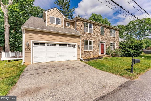 224 HEARN AVE, Berwyn, PA 19312