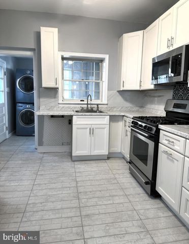1942 S GALLOWAY ST, Philadelphia, PA 19148