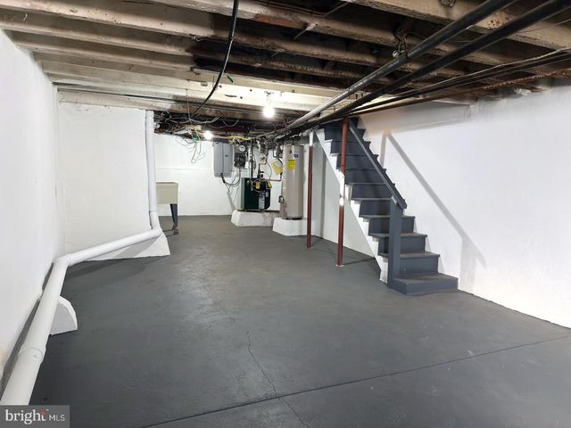 1942 S GALLOWAY ST, Philadelphia, PA 19148