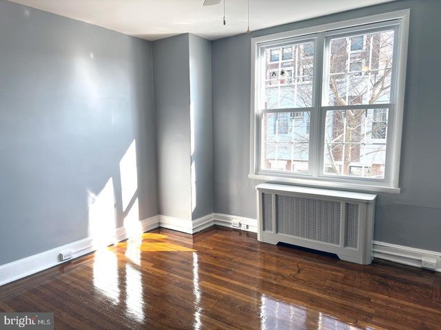 1942 S GALLOWAY ST, Philadelphia, PA 19148