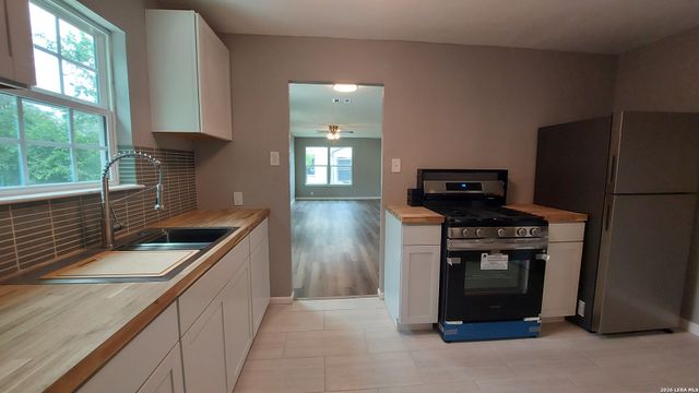 115 Elmo Ave, San Antonio, TX 78225