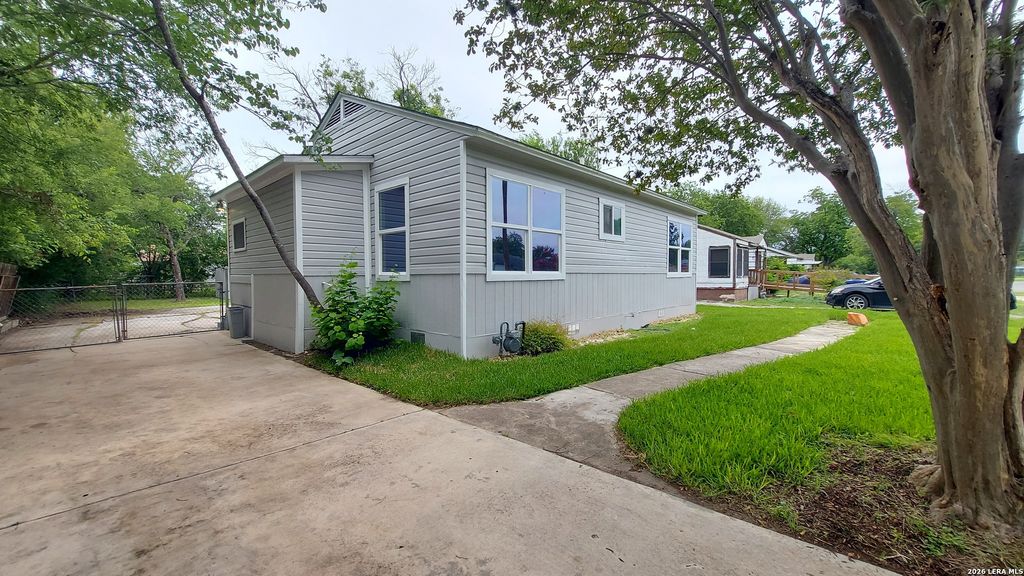 115 Elmo Ave, San Antonio, TX 78225