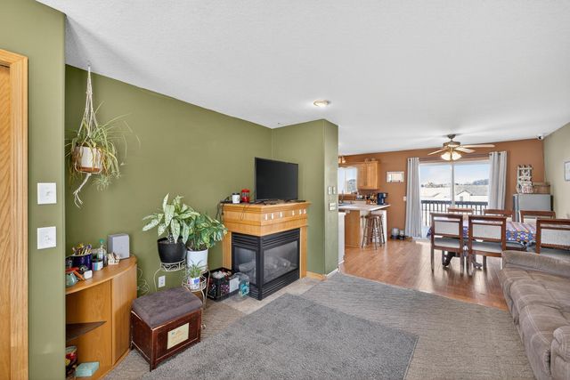 740 Baylee Place SW, Pine Island, MN 55963