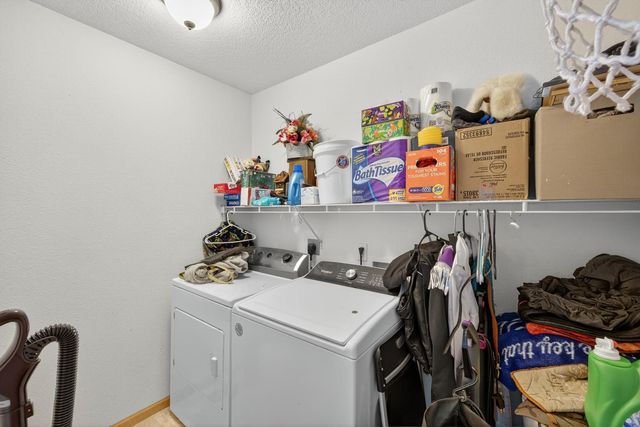 740 Baylee Place SW, Pine Island, MN 55963